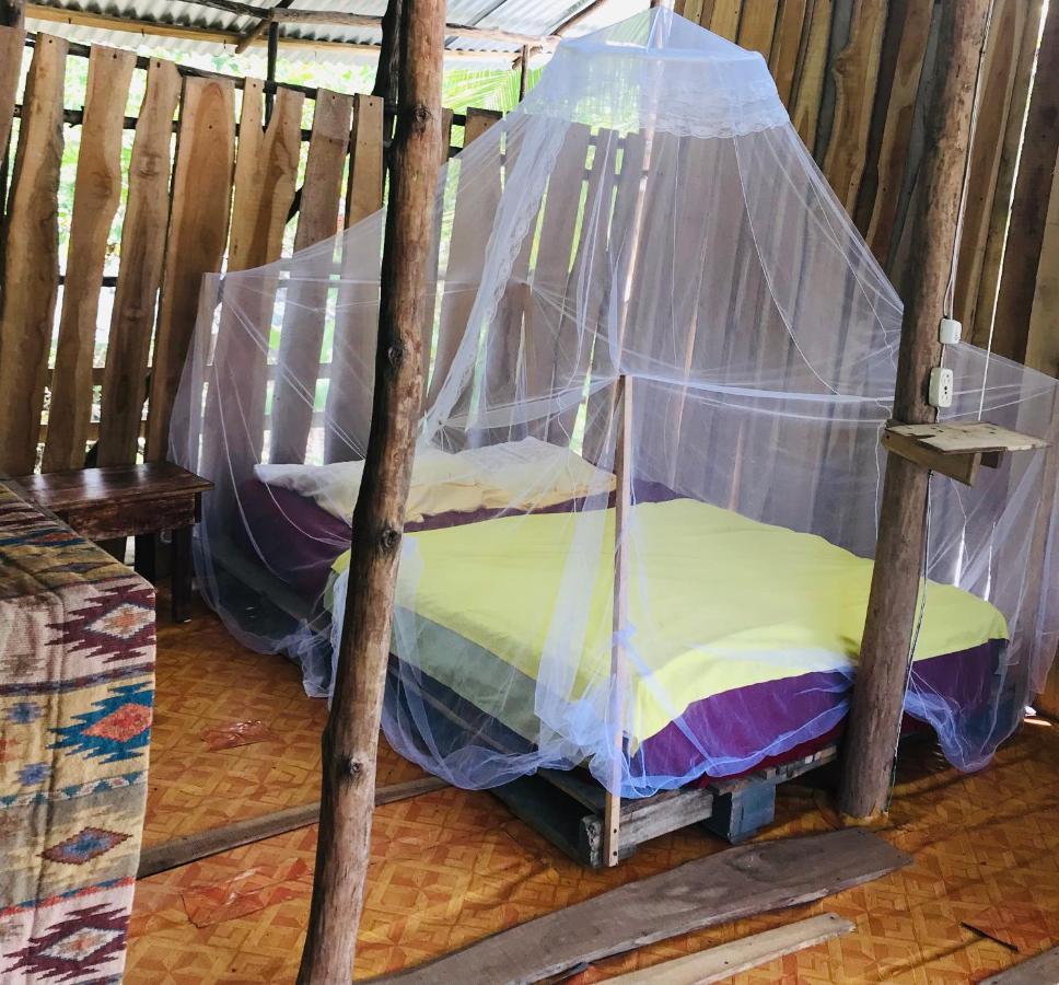 מלון קפוס Miguel Surf Camp מראה חיצוני תמונה